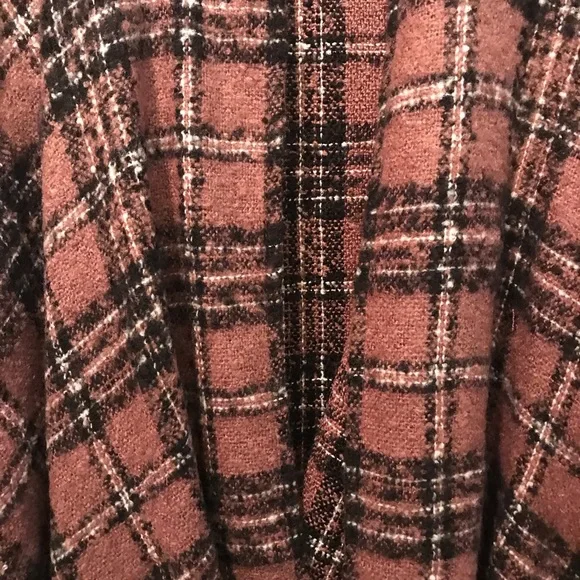 NWT Plus Size Torrid Brown Tunnel Neck Cape Poncho Fashionable - Picture 6 of 13